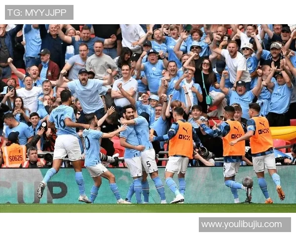 足总杯激战：多特蒙德与曼城2-2平局绝杀瞬间引发全场狂欢战术分析