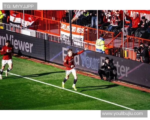 足总杯曼联大胜利物浦五球逆转引发争议判罚全场沸腾