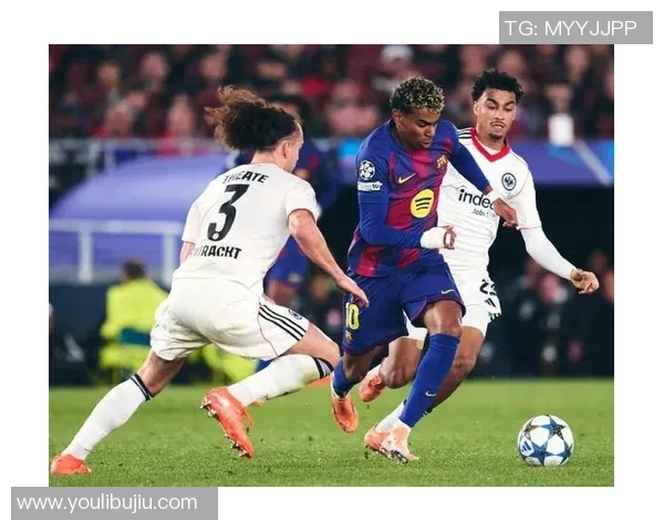 中超精彩对决本菲卡逆转巴萨点球大战引发全场狂欢