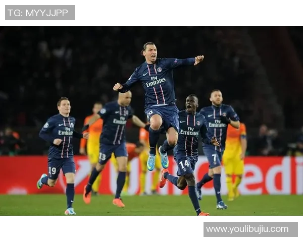 德甲激战巴黎圣日耳曼与热刺战成平局乌龙球成比赛转折点