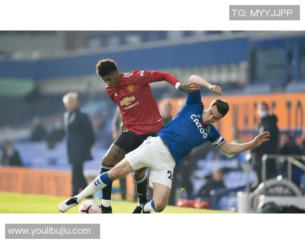 曼联友谊赛小胜巴萨战术解析逆转瞬间引发全场热潮